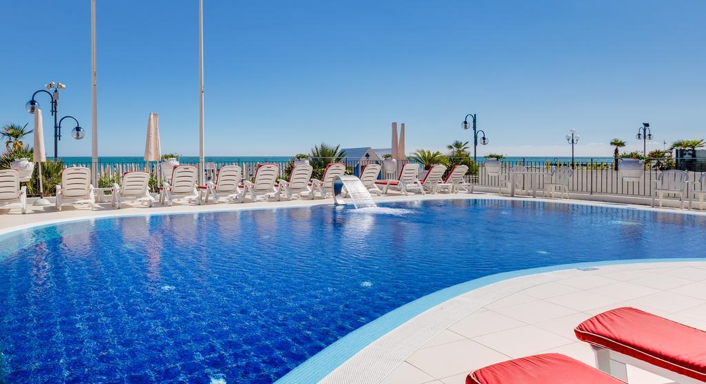 Hotel Manila Lido di Jesolo Eksteriør bilde
